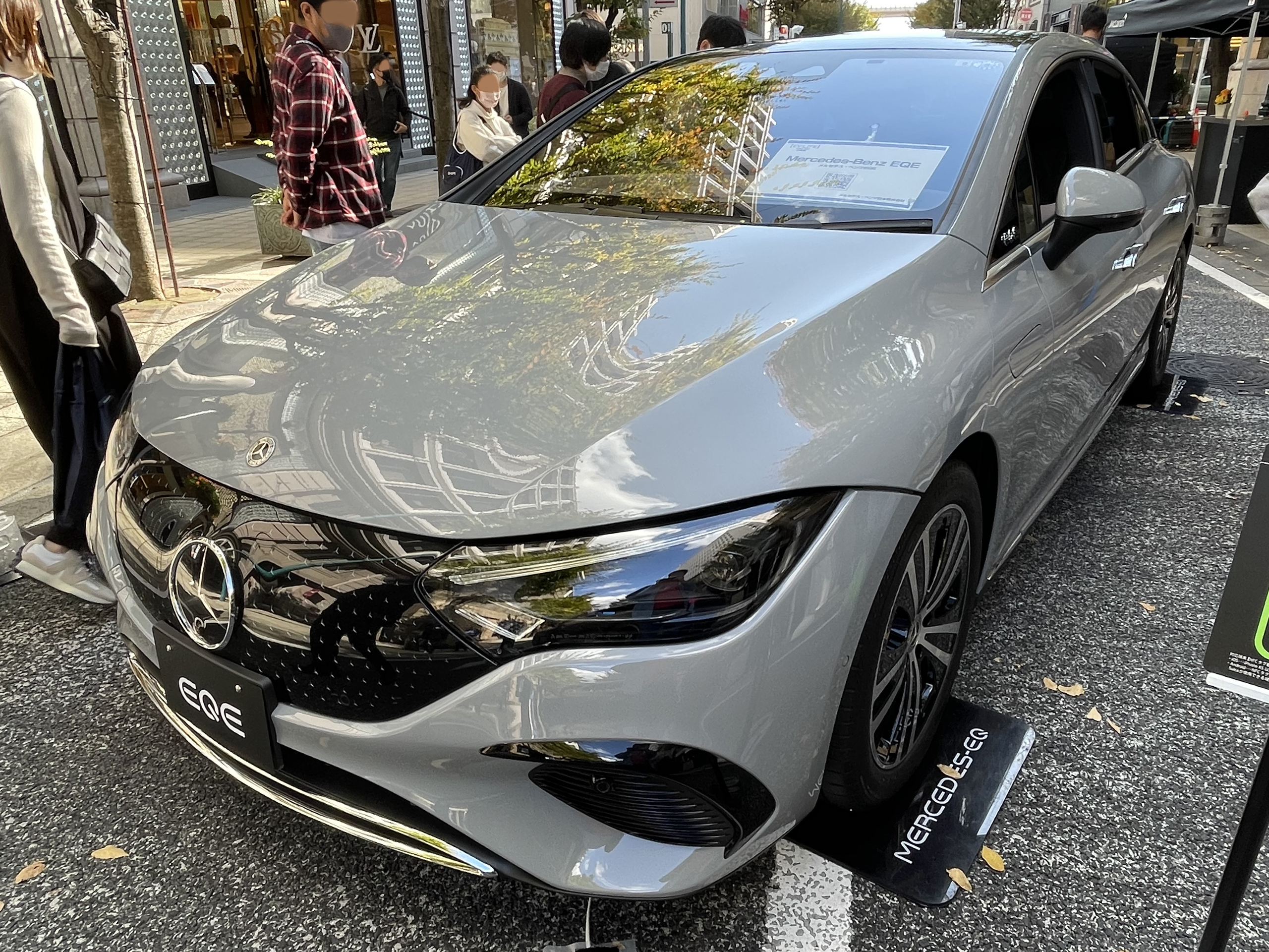 Mercedes EQE